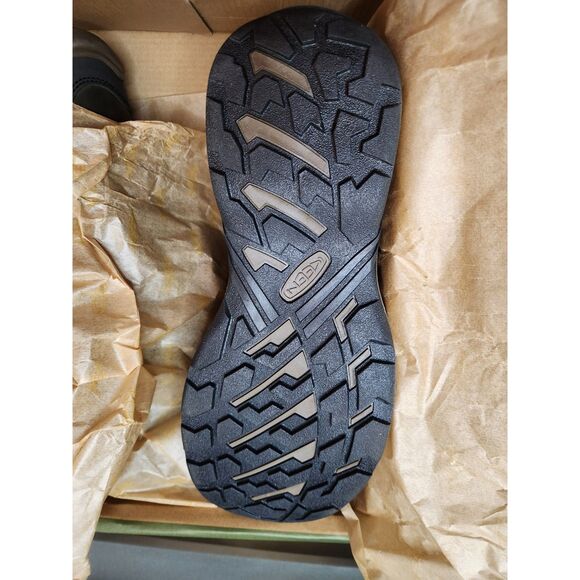 Keen Circadia WP | Men's size 9 | Black Olive / Potters Clay - Picture 11 of 14